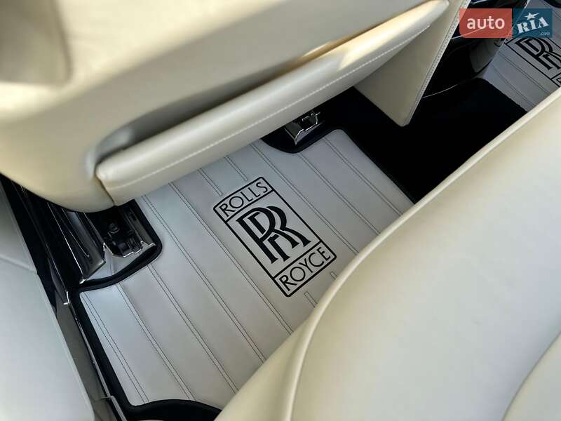 Кабріолет Rolls-Royce Phantom 2007 в Києві