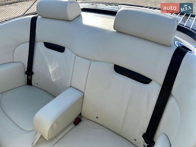 Кабріолет Rolls-Royce Phantom 2007 в Києві