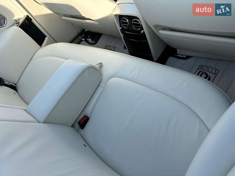 Кабріолет Rolls-Royce Phantom 2007 в Києві