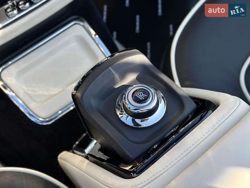 Кабріолет Rolls-Royce Phantom 2007 в Києві