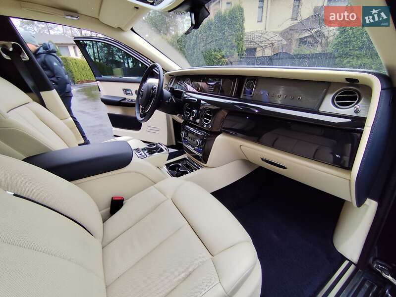 Седан Rolls-Royce Phantom 2019 в Броварах фото 17 Седан Rolls-Royce Phantom 2019 в Броварах