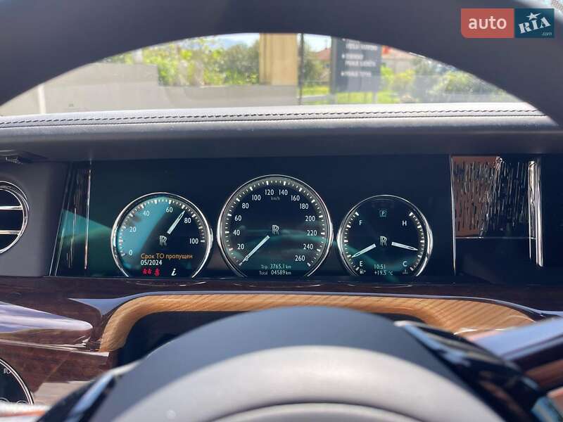 Седан Rolls-Royce Phantom 2021 в Киеве