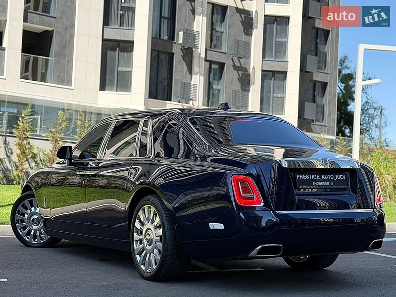 Седан Rolls-Royce Phantom 2019 в Києві