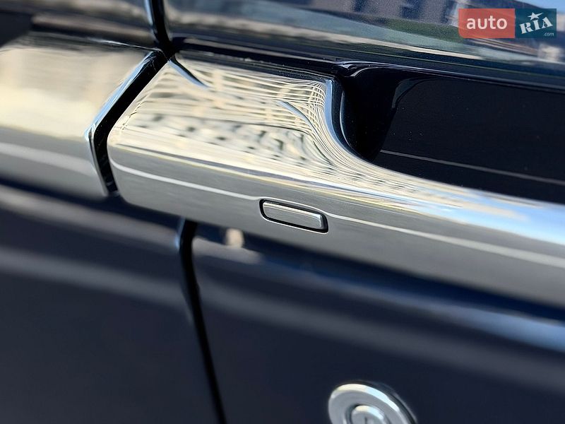 Седан Rolls-Royce Phantom 2019 в Києві