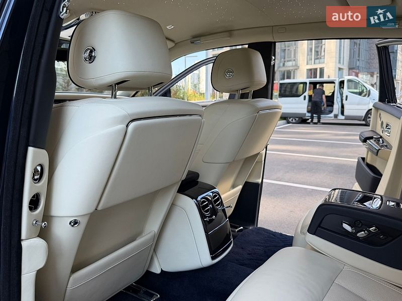 Седан Rolls-Royce Phantom 2019 в Києві