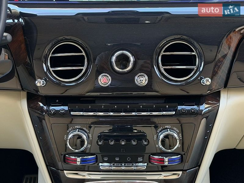 Седан Rolls-Royce Phantom 2019 в Києві