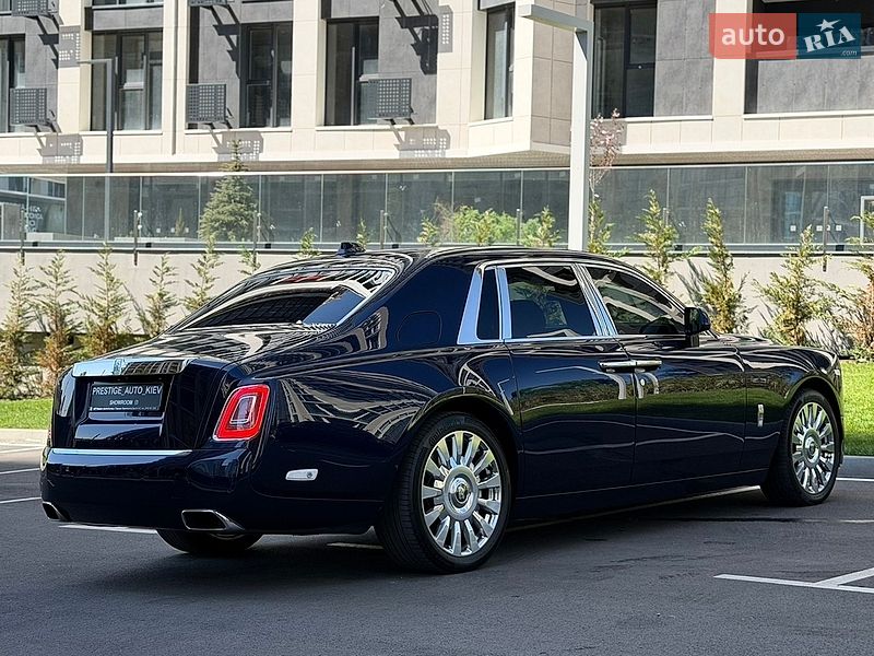 Седан Rolls-Royce Phantom 2019 в Киеве