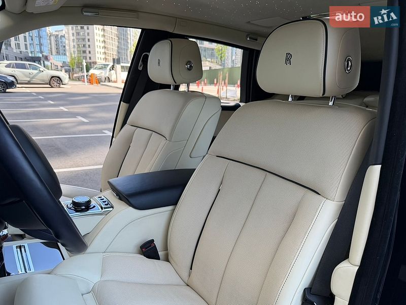Седан Rolls-Royce Phantom 2019 в Киеве