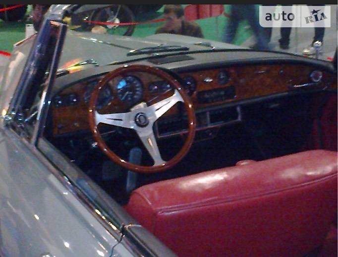 Кабриолет Rolls-Royce Silver Cloud 1965 в Киеве фото 6 Кабриолет Rolls-Royce Silver Cloud 1965 в Киеве