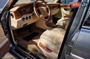 Седан Rolls-Royce Silver Seraph 2001 в 