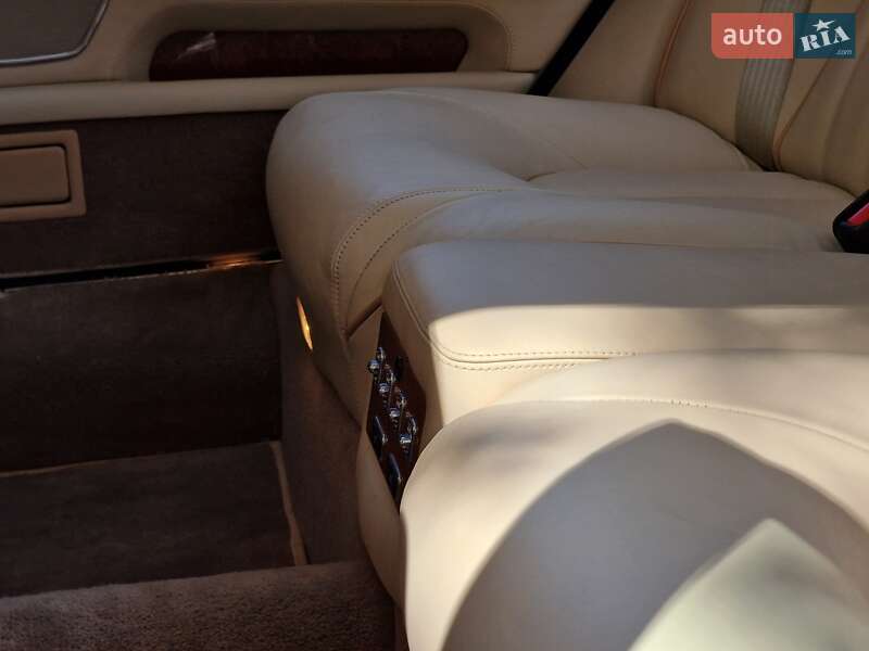 Седан Rolls-Royce Silver Seraph 2001 в Одессе фото 86 Седан Rolls-Royce Silver Seraph 2001 в Одессе