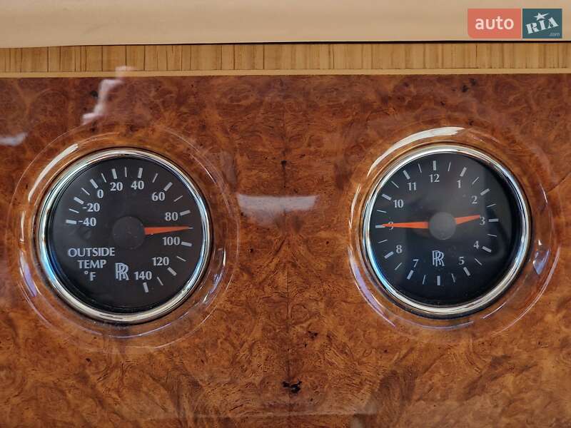 Седан Rolls-Royce Silver Seraph 2001 в Одессе фото 106 Седан Rolls-Royce Silver Seraph 2001 в Одессе