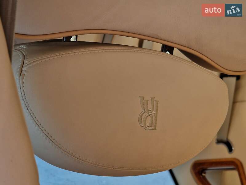 Седан Rolls-Royce Silver Seraph 2001 в Одессе фото 116 Седан Rolls-Royce Silver Seraph 2001 в Одессе
