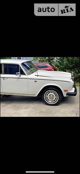 Седан Rolls-Royce Silver Shadow 1980 в 