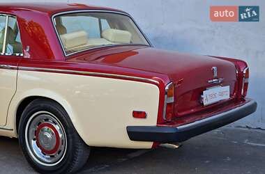 Седан Rolls-Royce Silver Shadow 1974 в 