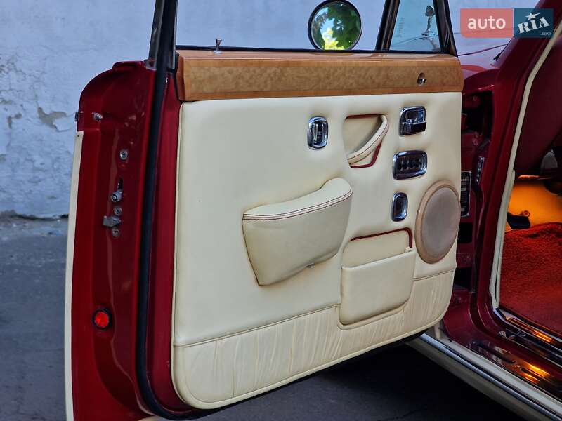 Седан Rolls-Royce Silver Shadow 1974 в Одессе