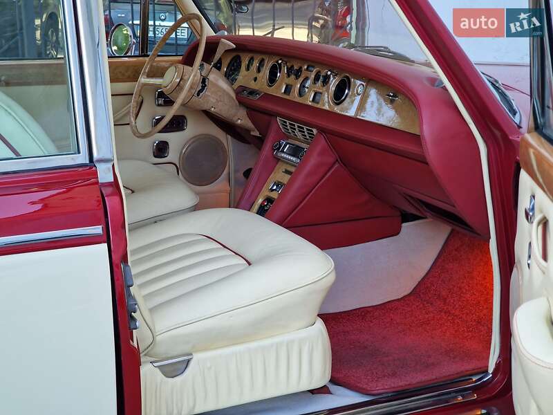 Седан Rolls-Royce Silver Shadow 1974 в Одессе