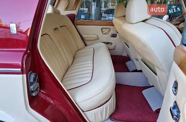 Седан Rolls-Royce Silver Shadow 1974 в 