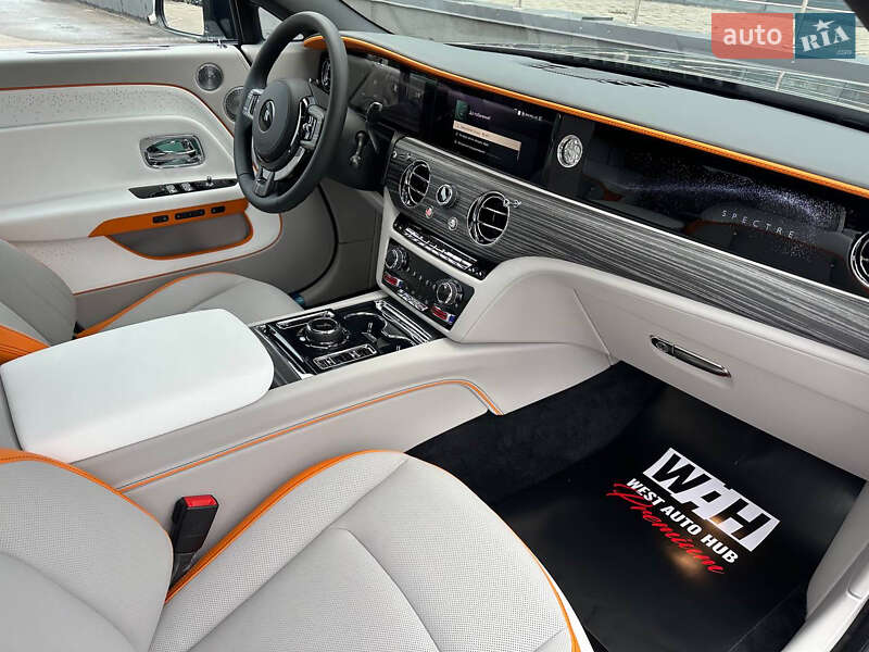 Купе Rolls-Royce Spectre 2024 в Киеве фото 30 Купе Rolls-Royce Spectre 2024 в Киеве