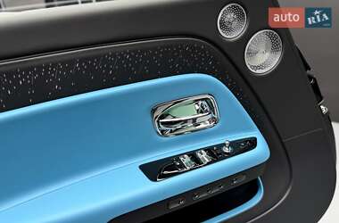 Купе Rolls-Royce Spectre 2025 в 