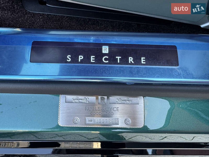 Купе Rolls-Royce Spectre 2024 в Києві фото 18 Купе Rolls-Royce Spectre 2024 в Києві