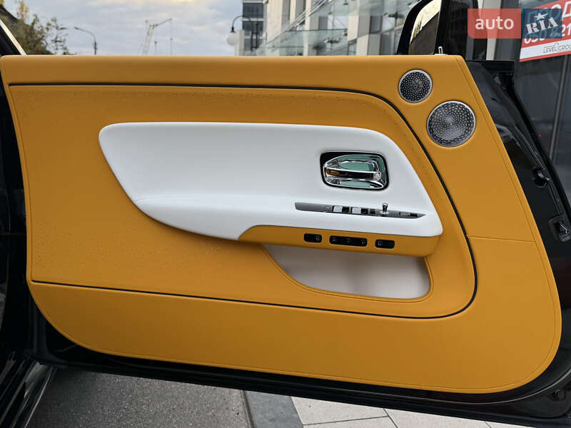 Купе Rolls-Royce Spectre 2025 в Киеве фото 61 Купе Rolls-Royce Spectre 2025 в Киеве