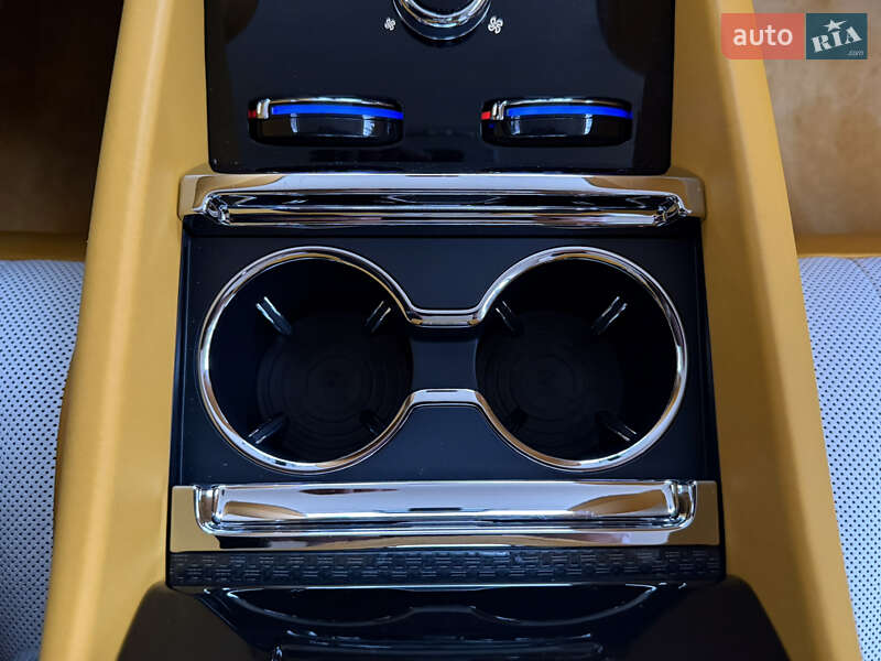 Купе Rolls-Royce Spectre 2025 в Киеве фото 71 Купе Rolls-Royce Spectre 2025 в Киеве