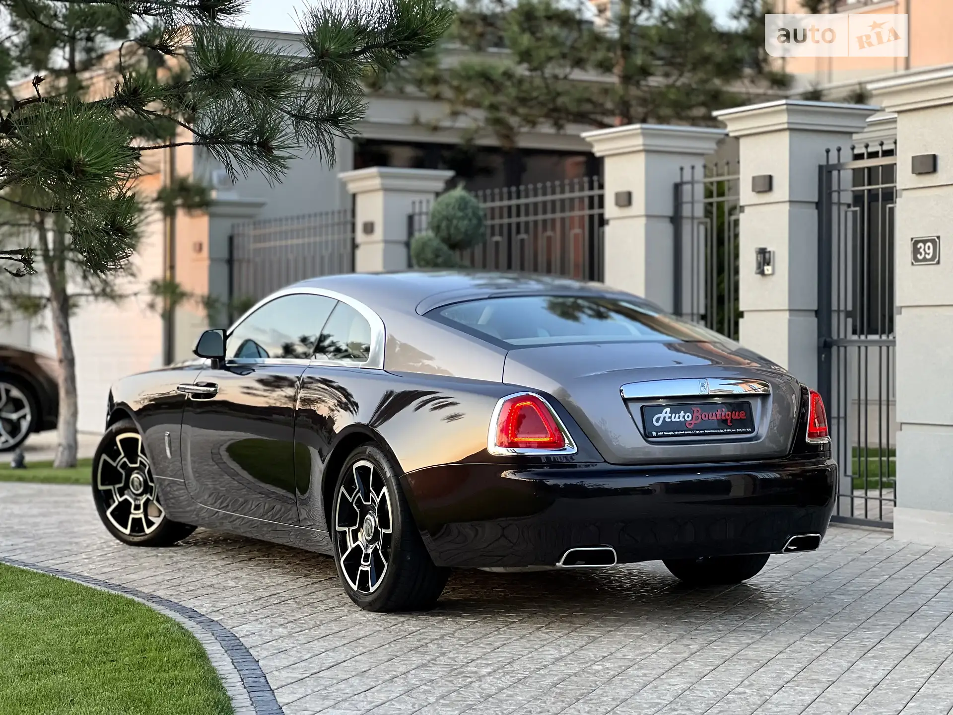 2014 Rolls-Royce Wraith - мініатюра 16