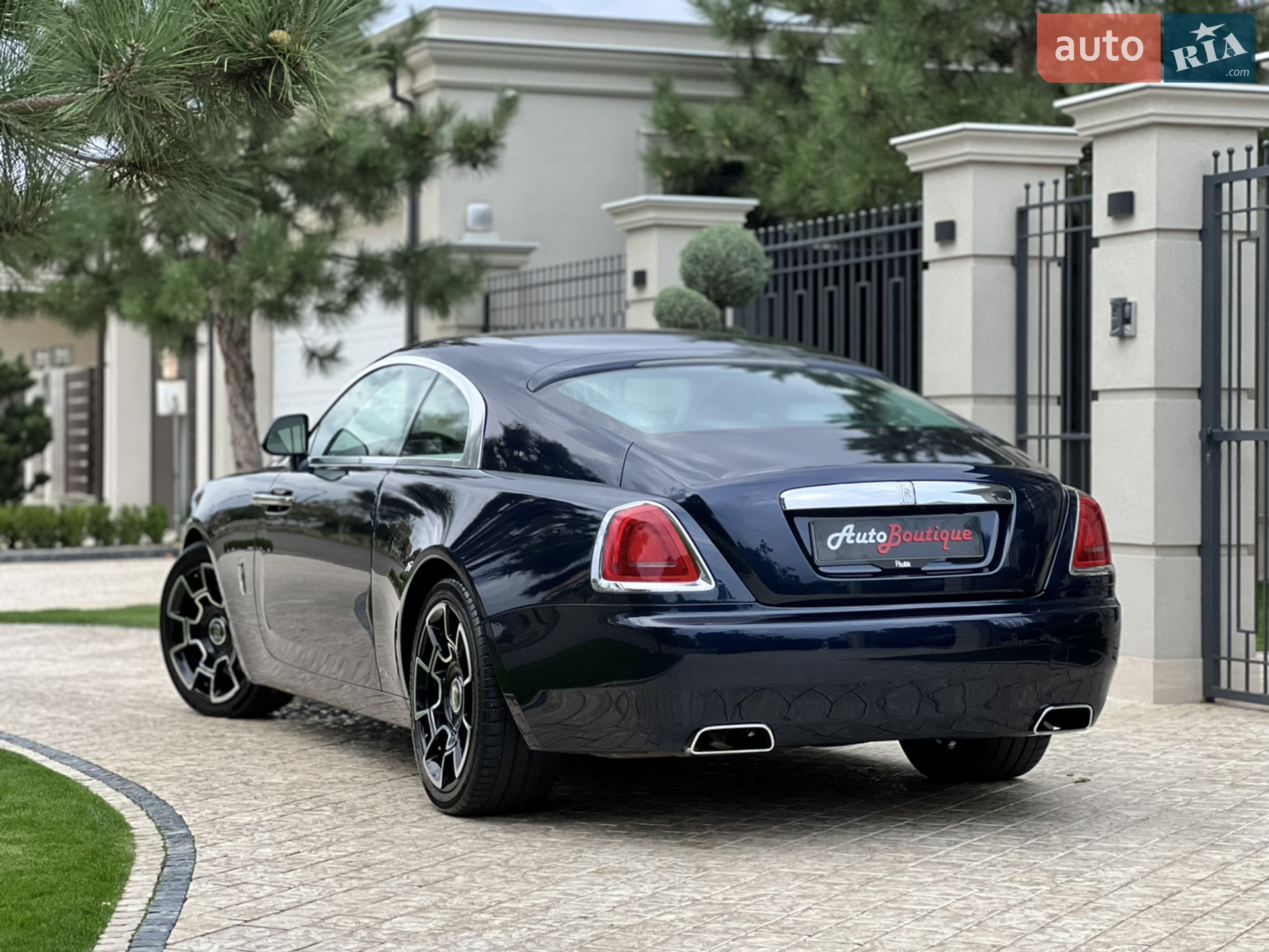 2015 Rolls-Royce Wraith - мініатюра 12