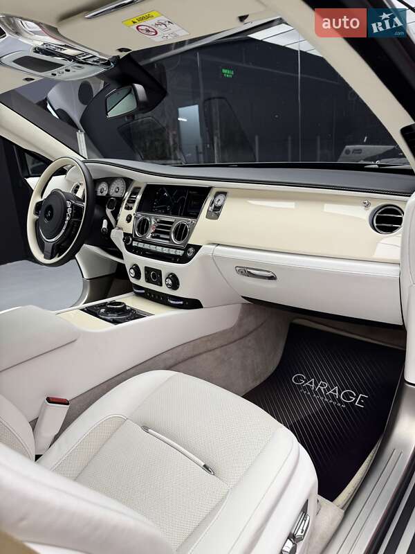 Купе Rolls-Royce Wraith 2020 в Києві фото 48 Купе Rolls-Royce Wraith 2020 в Києві