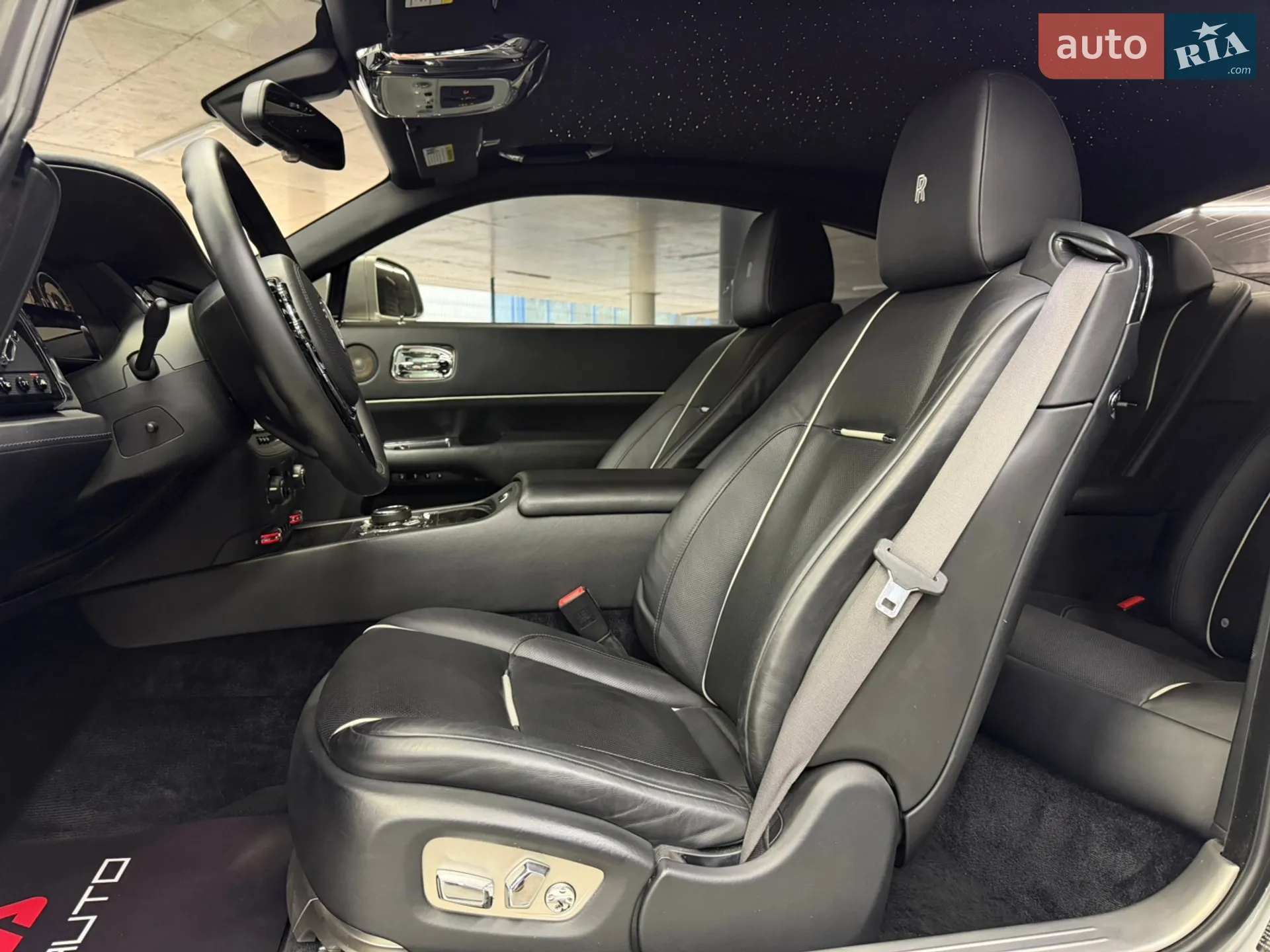 2014 Rolls-Royce Wraith - мініатюра 16