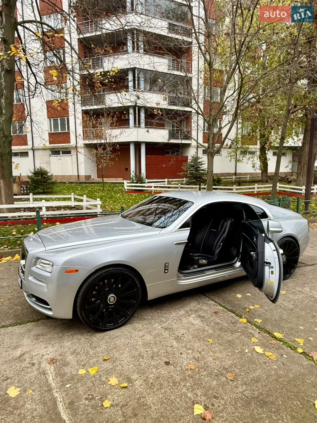 2014 Rolls-Royce Wraith - мініатюра 37