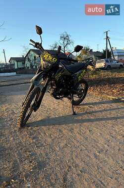 Мотоцикл Позашляховий (Enduro) Rottor Titan 250 2024 в 