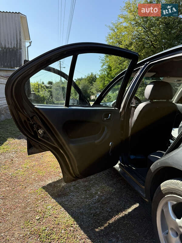 Хэтчбек Rover 200 1997 в Умани