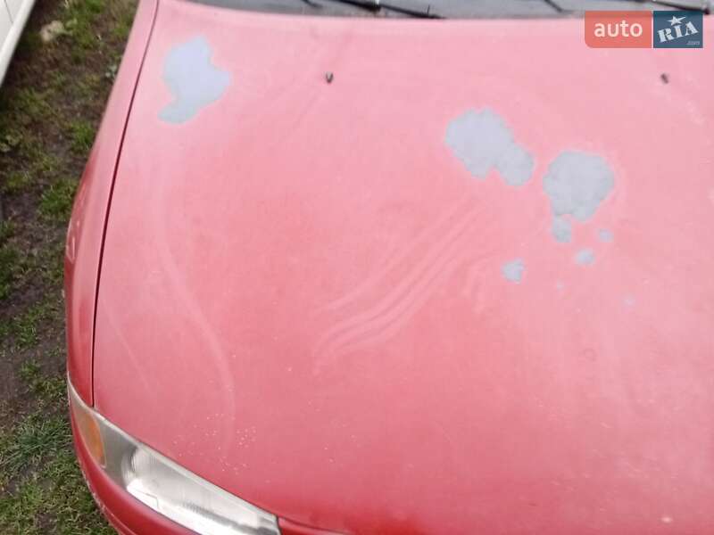 Хэтчбек Rover 214 1993 в Остроге