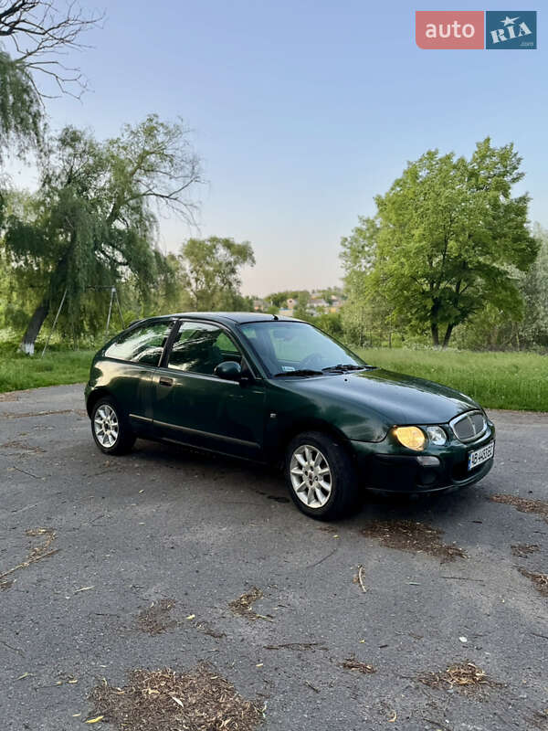 Седан Rover 25 2001 в Томашполе