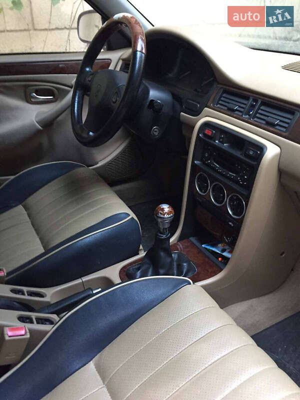 Хэтчбек Rover 400 1998 в Одессе фото 3 Хэтчбек Rover 400 1998 в Одессе