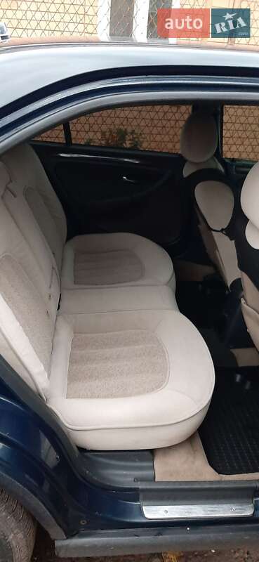 Хэтчбек Rover 45 2001 в Ромнах