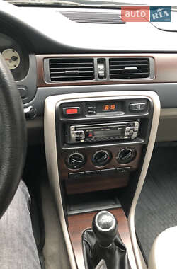 Лифтбек Rover 45 2003 в 