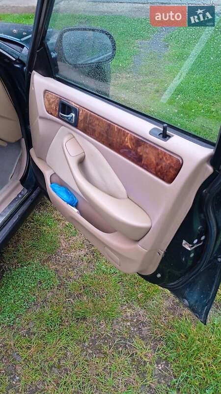 Седан Rover 620 1993 в Жидачові