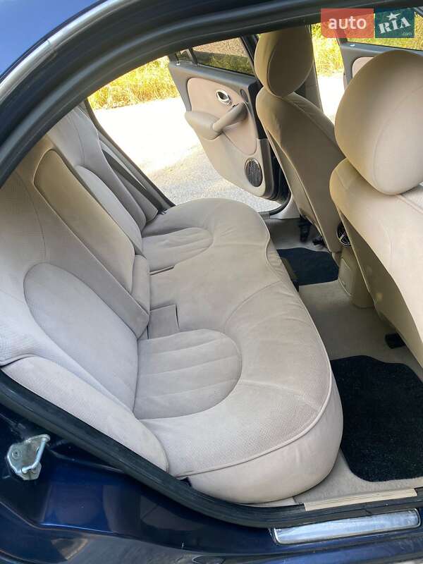 Седан Rover 75 2003 в Кельменцях