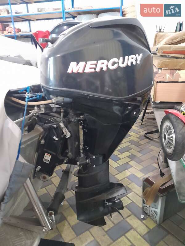 Лодка Runner Sport 400 SCC 2008 в Запорожье