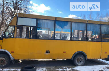 Приміський автобус РУТА 19 2008 в Києві