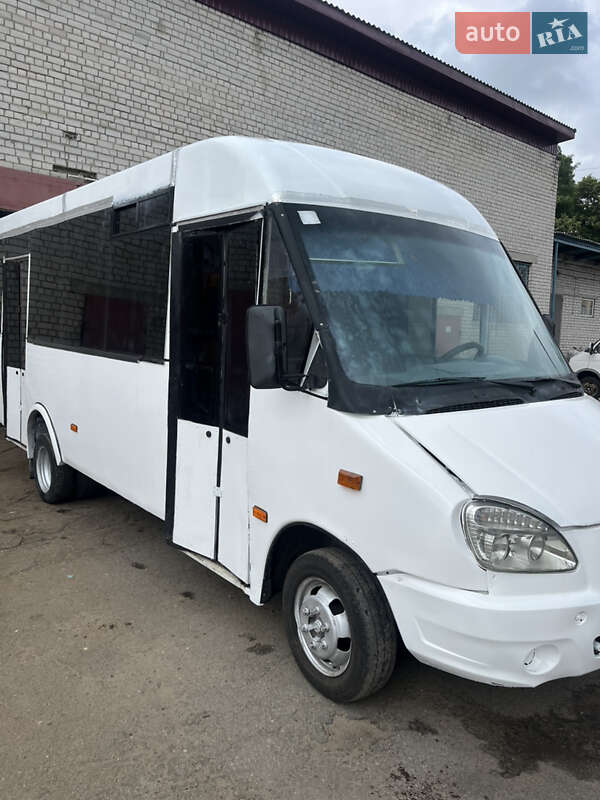 Міський автобус РУТА 25 2011 в Чернігові