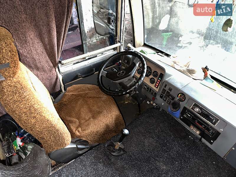 Туристичний / Міжміський автобус РУТА 35 2012 в Валках