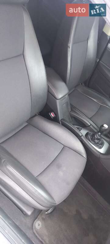 Седан Saab 9-3 2011 в Сарнах