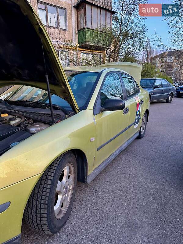 Седан Saab 9-3 2003 в Киеве