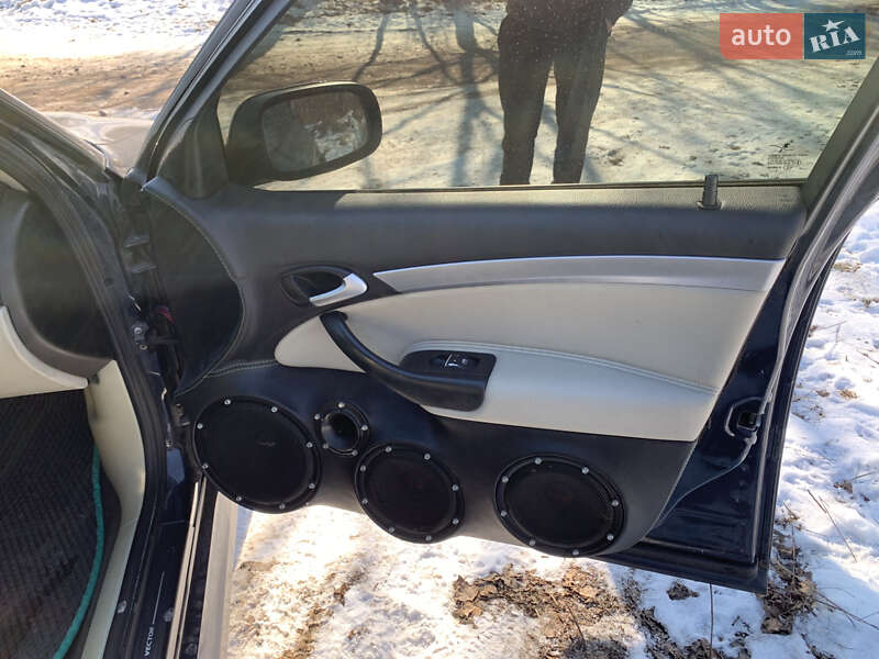 Седан Saab 9-3 2004 в Чернігові фото 9 Седан Saab 9-3 2004 в Чернігові