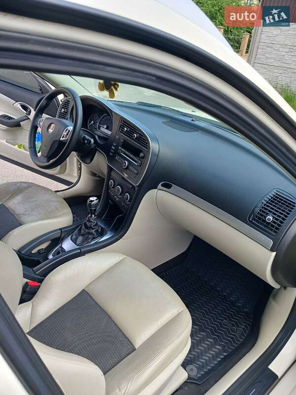 Универсал Saab 9-3 2008 в Киеве