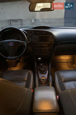 Седан Saab 9-3 2003 в 